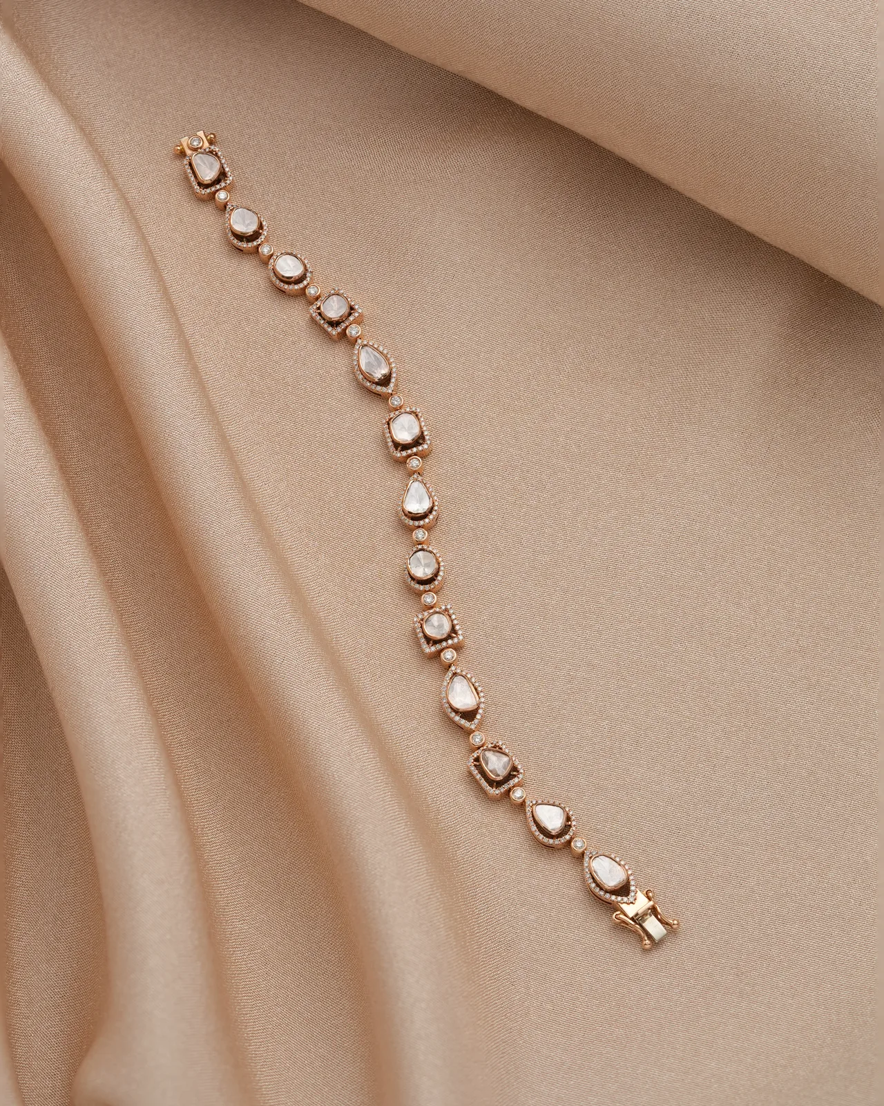 Handcrafted polki gold bracelet