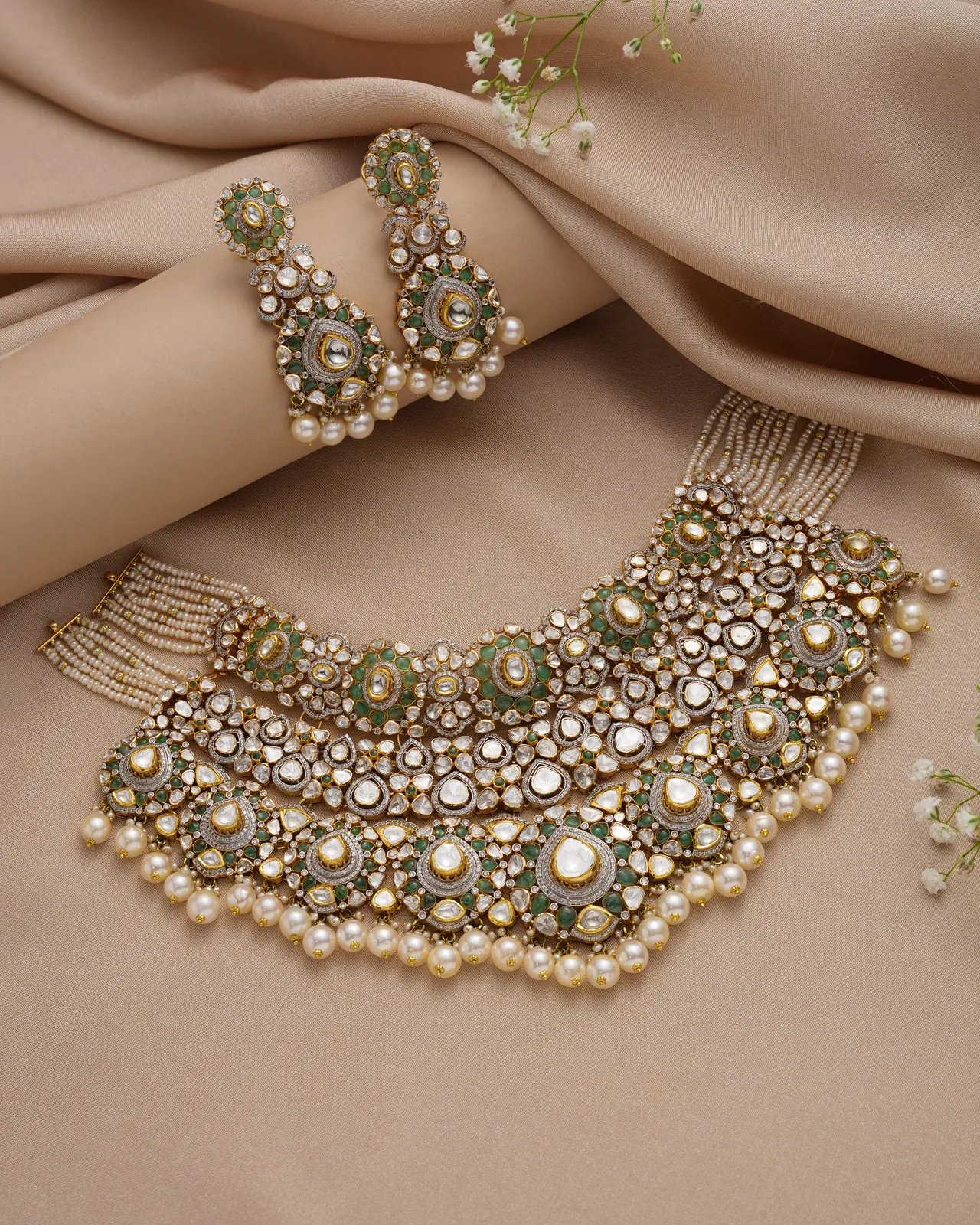 Antique-Style Green Polki Bridal Choker Necklace Set with Pearls