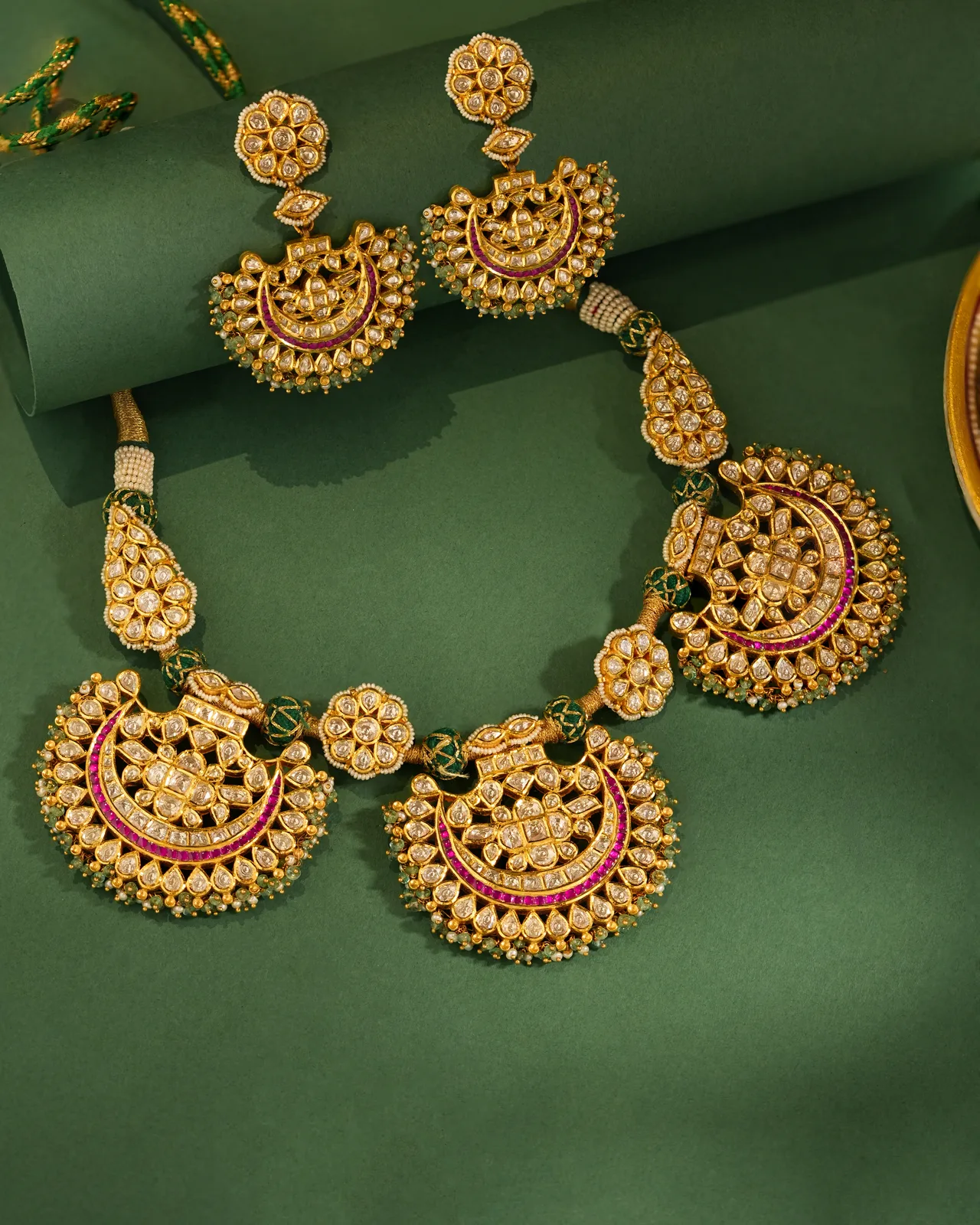 Handcrafted Jadau bridal set with Kundan work