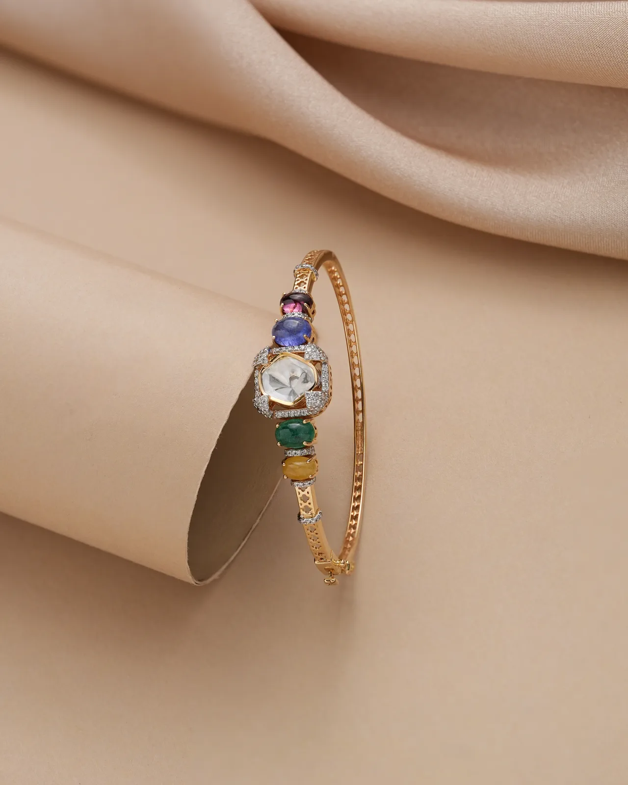 Polki gold bracelet